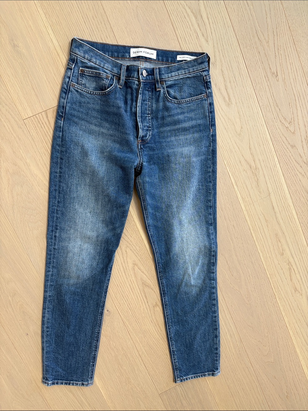 Aritzia Denim Forum Jeans Yoko High Rise Slim 27